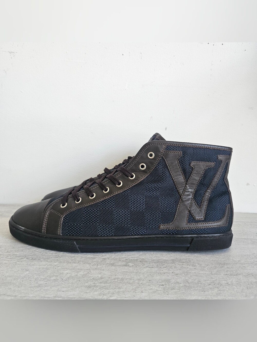 🖤 LV Logo Shoes 🖤